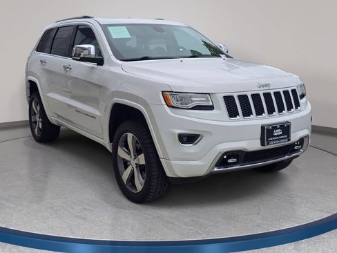Used 2015 Jeep Grand Cherokee Overland AWD/4WD image 4
