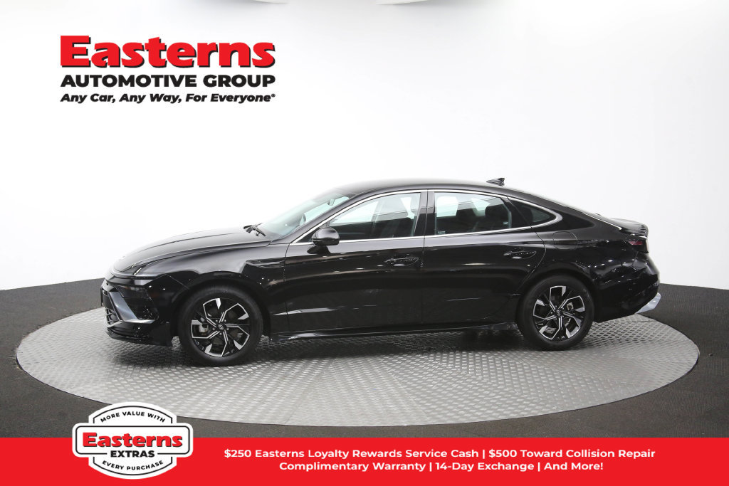 Used 2025 Hyundai Sonata SEL FWD image 62