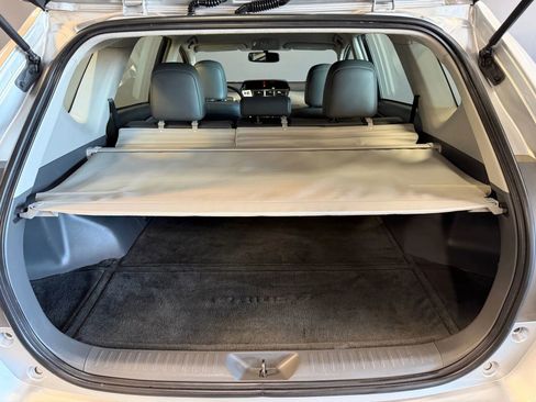 Used 2012 Toyota Prius V Five image 15