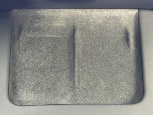 Used 2023 Tesla Model 3 Standard Range image 33