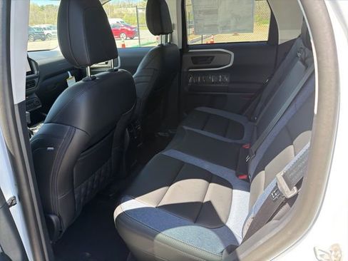 New 2026 Ford Bronco Sport Outer Banks AWD/4WD image 8