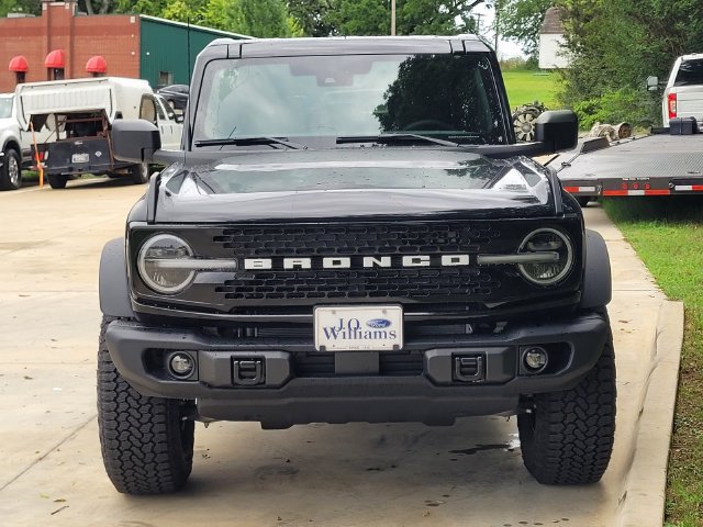 New 2026 Ford Bronco Badlands w/ Sasquatch Package AWD/4WD image 2