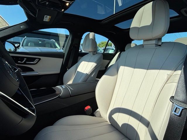 New 2027 Mercedes-Benz E 350 4MATIC Sedan image 30