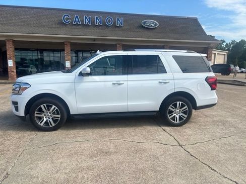 Certified 2024 Ford Expedition Limited AWD/4WD image 2