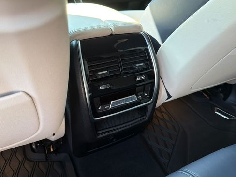 Used 2021 BMW X5 xDrive45e w/ M Sport Package AWD/4WD image 27