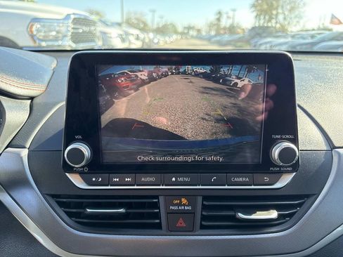 Certified 2023 Nissan Altima 2.5 SR image 25