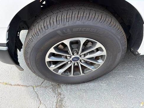 Used 2023 Ford F150 XL RWD image 4