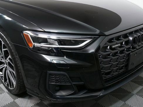 Used 2022 Audi A8 L 3.0T image 39