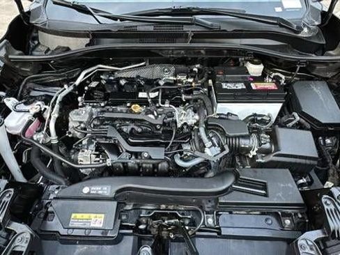 Used 2022 Toyota Corolla Cross LE AWD/4WD image 37