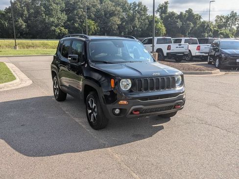 Certified 2022 Jeep Renegade Trailhawk AWD/4WD image 7