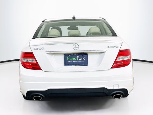 Used 2012 Mercedes-Benz C 300 4MATIC Sedan image 7
