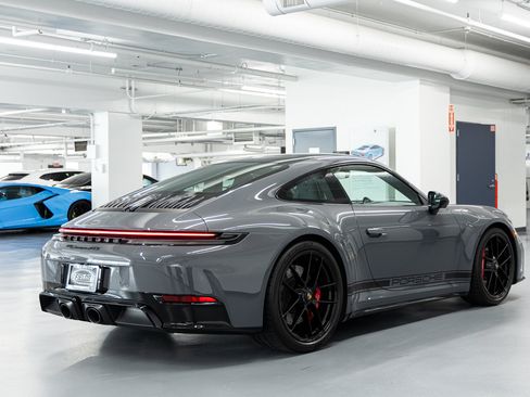Used 2026 Porsche 911 Carrera GTS RWD image 6