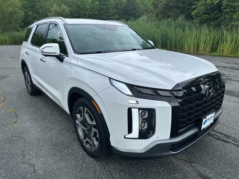 Certified 2025 Hyundai Palisade Limited AWD/4WD image 7