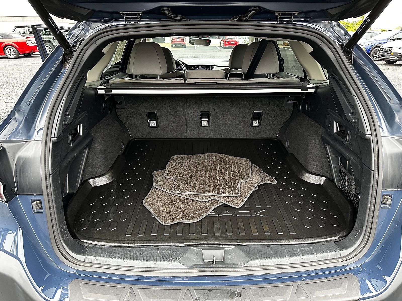 Certified 2023 Subaru Outback Premium w/ Popular Package #1 AWD/4WD image 11