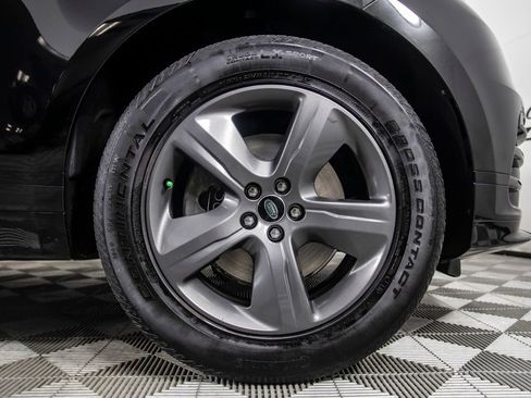 Used 2025 Land Rover Range Rover Velar Dynamic SE image 38