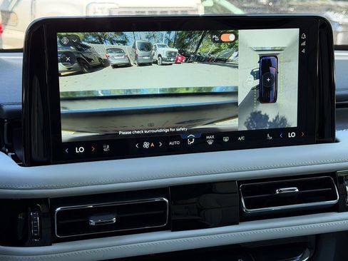 New 2026 Lincoln Aviator Black Label w/ Black Label Special Edition AWD/4WD image 10