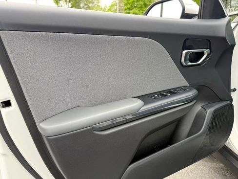 Certified 2025 Kia K4 EX FWD image 17