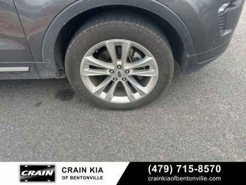 Used 2019 Ford Explorer XLT w/ Equipment Group 202A image 9