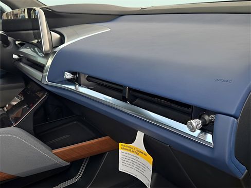 New 2026 Cadillac Vistiq Premium Luxury w/ LPO, Floor Liner Package image 12