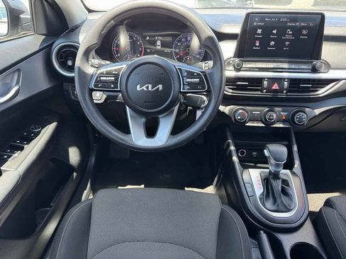Used 2024 Kia Forte LXS FWD image 21