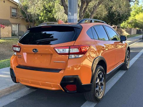 Used 2018 Subaru Crosstrek 2.0i Premium w/ Eyesight System image 8