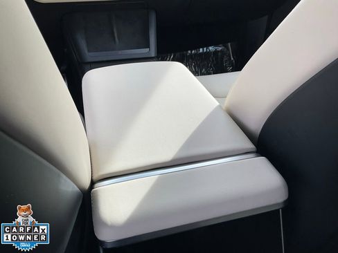 Used 2023 Tesla Model X Plaid image 57