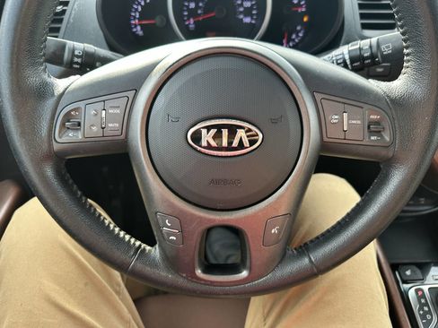 Used 2012 Kia Soul ! w/ Red Rock Special Edition Pkg image 19
