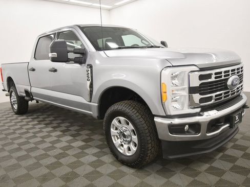 Used 2023 Ford F250 XLT image 10