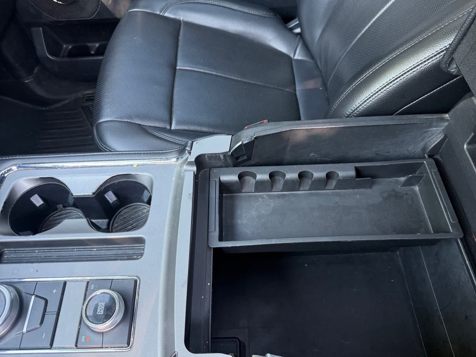 Used 2021 Ford Expedition XLT AWD/4WD image 18