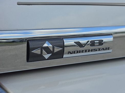 Used 2009 Cadillac DTS image 10