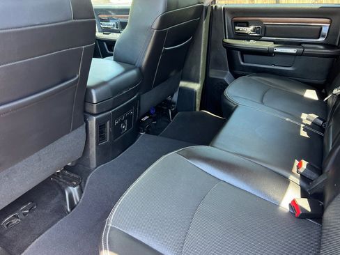 Used 2015 RAM 2500 Laramie AWD/4WD image 12