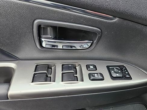 Used 2024 Mitsubishi Outlander Sport SE AWD/4WD image 20