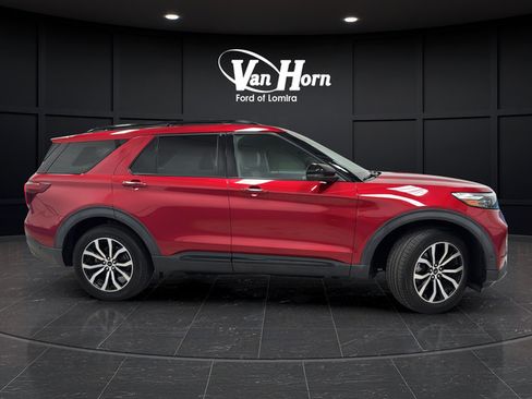 Used 2020 Ford Explorer ST w/ Premium Technology Package AWD/4WD image 8