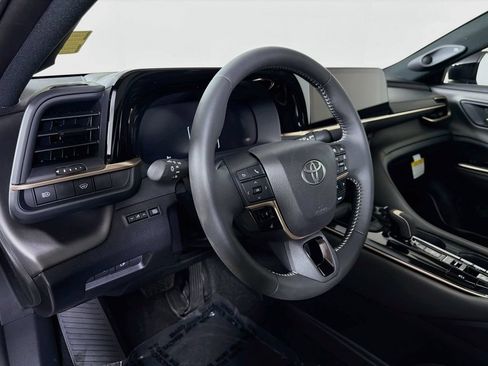 New 2026 Toyota Crown AWD/4WD image 9