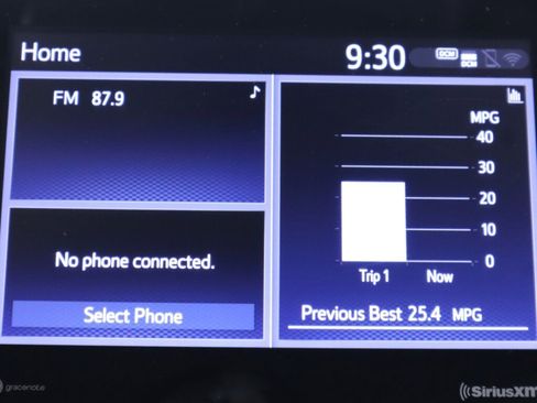 Used 2021 Toyota Camry LE FWD image 19