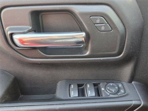 Certified 2021 Chevrolet Silverado 1500 Custom w/ Rally Edition image 17