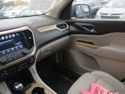 Used 2018 GMC Acadia Denali w/ Technology Package image 24