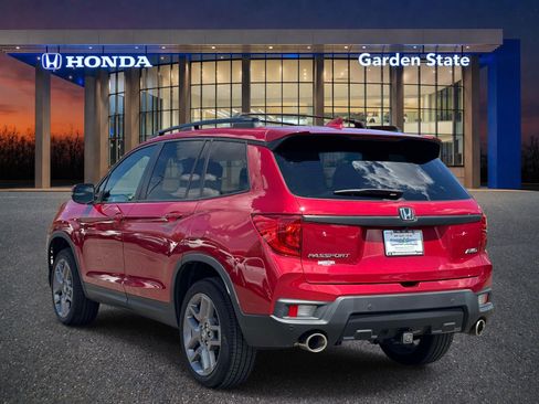 Certified 2023 Honda Passport EX-L image 3