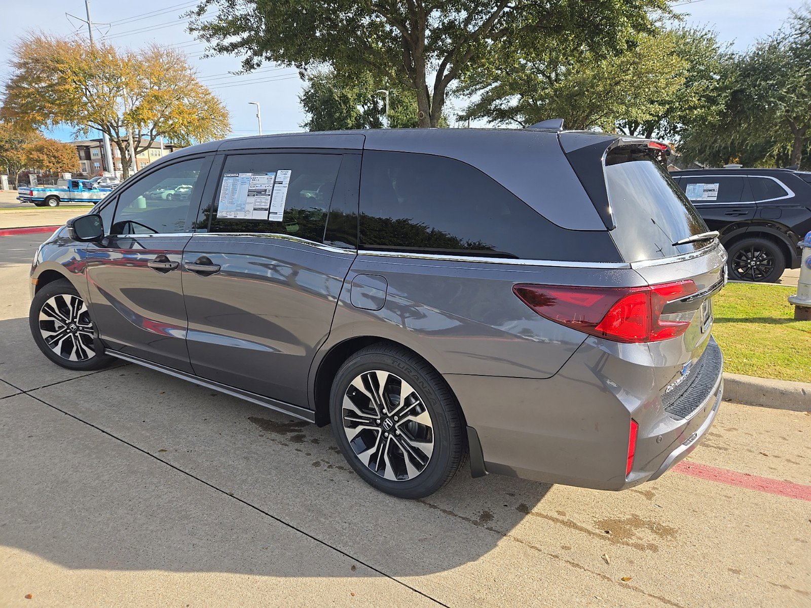 New 2027 Honda Odyssey Elite image 7