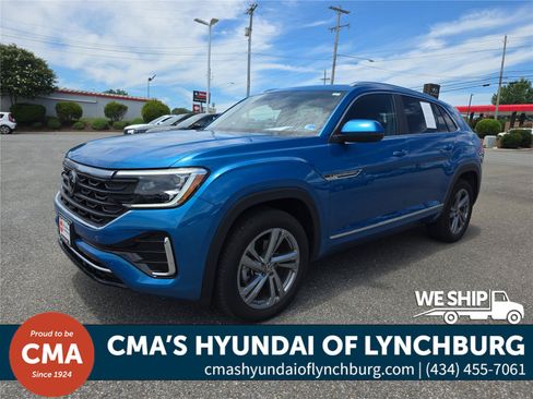 Used 2024 Volkswagen Atlas Cross Sport SEL R-Line AWD/4WD image 9