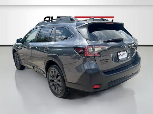 Used 2024 Subaru Outback Onyx Edition image 5