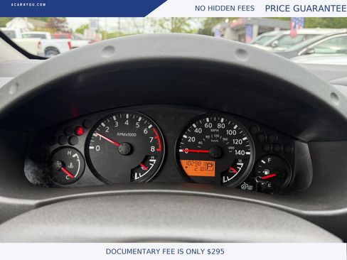 Used 2014 Nissan Frontier SV RWD image 16