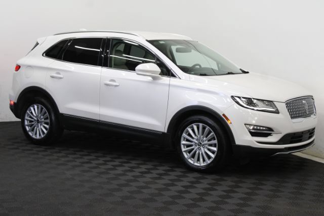 Used 2019 Lincoln MKC Premiere FWD image 3