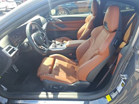 Used 2025 BMW M4 Competition w/ Executive Package image 8