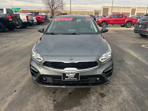Used 2019 Kia Forte S w/ S Premium Package image 3