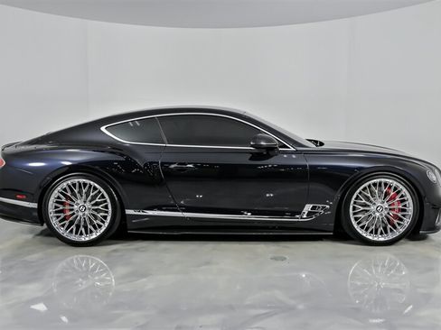 Used 2021 Bentley Continental GT AWD/4WD image 14