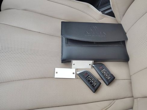 Used 2023 Acura MDX SH-AWD w/ Advance Package image 24