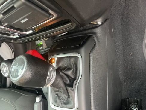 Used 2023 Jeep Wrangler Unlimited Sport image 24