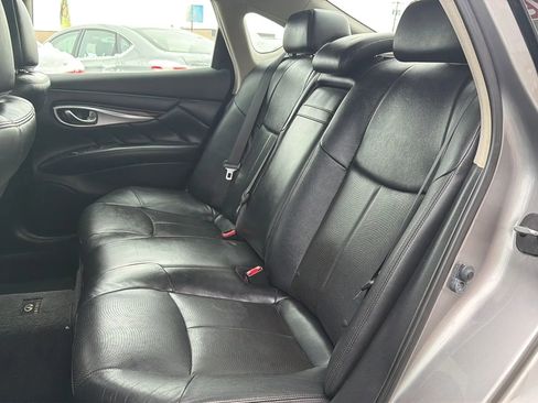 Used 2013 INFINITI M37 x w/ Premium Pkg image 10