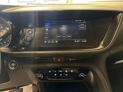 Used 2023 Buick Envision Preferred FWD image 19